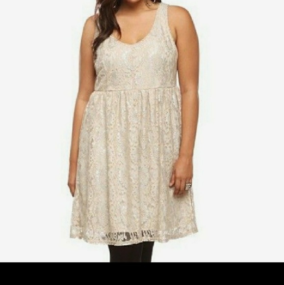 torrid Dresses & Skirts - Torrid Cream Lace Dress Size 16 Very Beautiful!